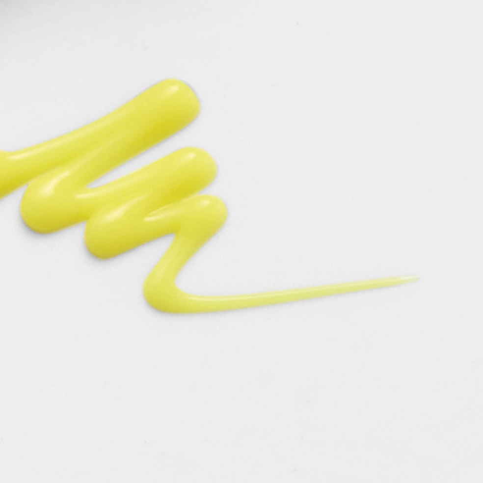 Lightweight, fast-absorbing texture