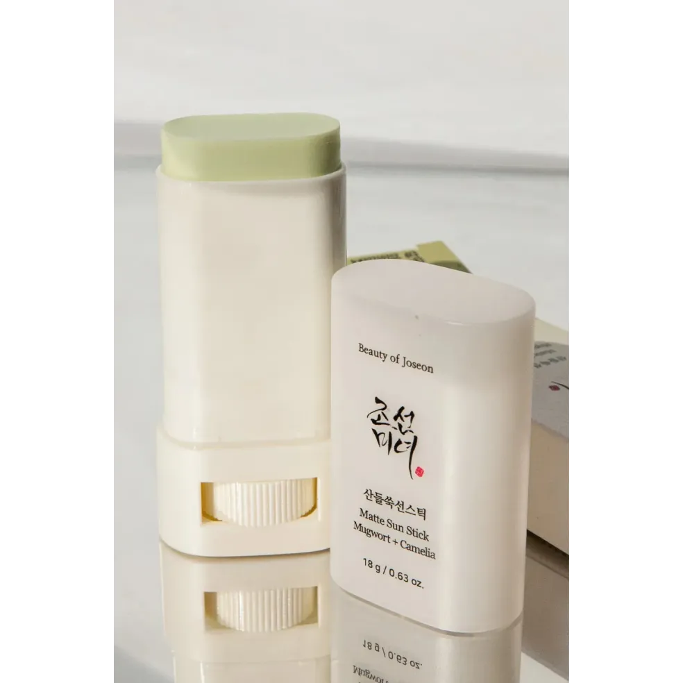Matte Sun Stick Mugwort + Camellia SPF50+ | Beauty of Joseon